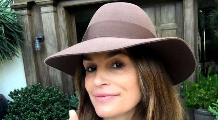 ЗМІ: Сінді Кроуфорд розлучається з Ренді Гербером після 20 років шлюбу.