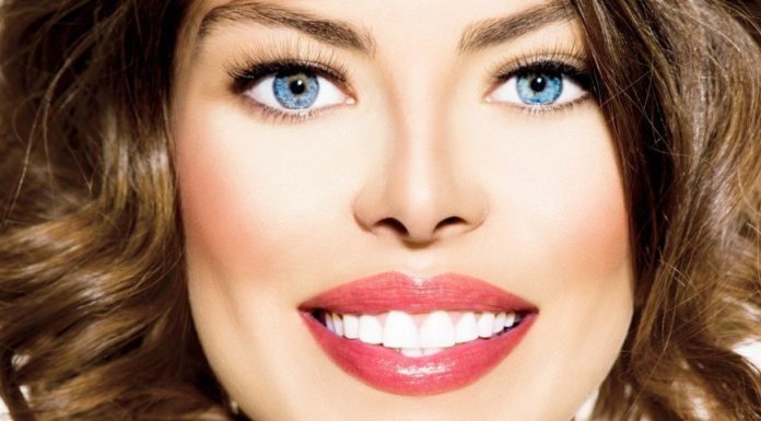 Виграйте систему для домашнього відбілювання від Swissdent.