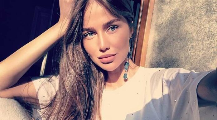 «Жахливі сукні»: співачка Алекса вибирає весільний наряд.