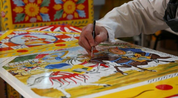 Колекція холодильників від Dolce & Gabbana.