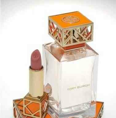 Дебютний аромат від tory burch
