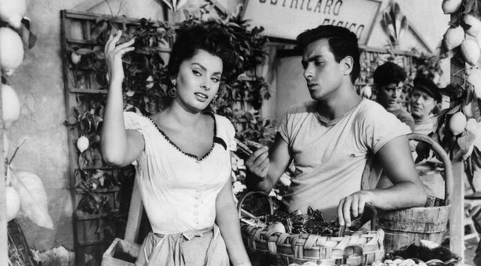 Софі лорен: шлях від голодуючої жебрачки до легендарної актриси