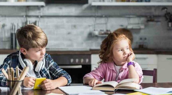 6 ознак того, що у дитини депресія