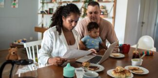 Почему «выбор школы» не кажется вдохновляющим для многих семей