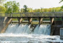 Тисячі американських дамб зруйновані: прихована криза