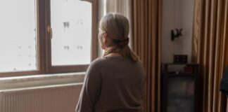 Менопауза пов’язана зі змінами мозку, але ефект гормональної терапії залишається незрозумілим