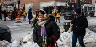 Екстремальні Погодні Розділи: Чому Східні Штати Замерзають, а Західні Тануть
