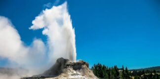 Єллоустонський супервулкан демонструє незвичайне підняття земної поверхні