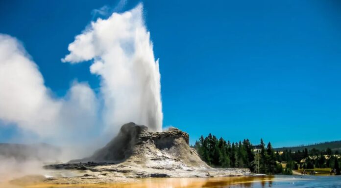 Єллоустонський супервулкан демонструє незвичайне підняття земної поверхні