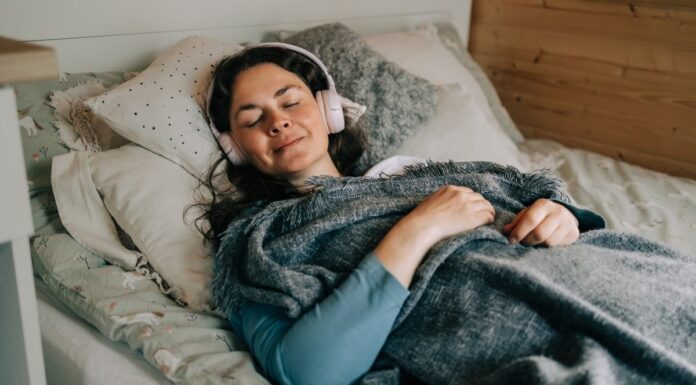 Наука про звуки для сну: білий, коричневий та інші