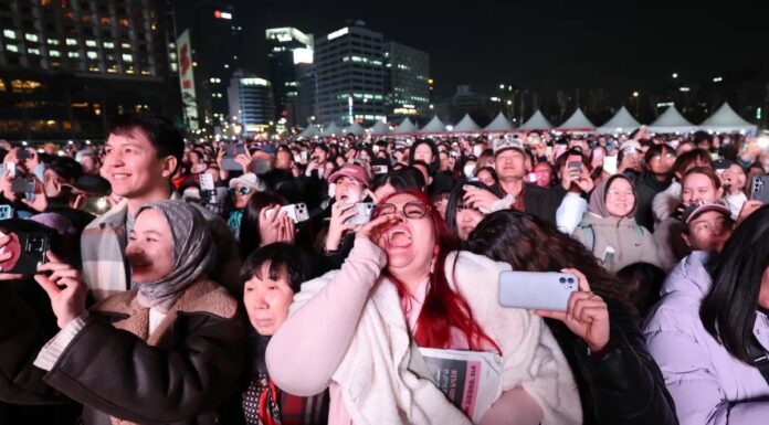 BTS Переосмислили Концерт: Як Сеул Стали Сценою