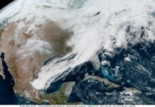 Екстремальні погодні умови в США: Чому це відбувається зараз