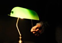 Лампа Томсона: коли математика зустрічає миготливе світло